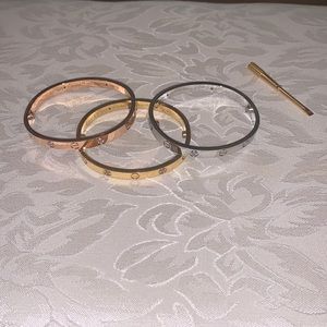 Inspired bracelet with rhinestones